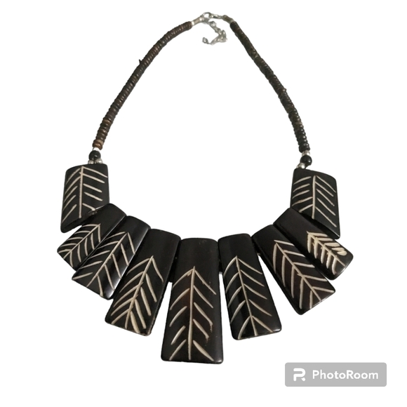 Handmade Tribal Necklace - Picture 5 of 7